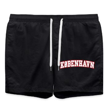 København Varsity Schriftzug - Badeshorts - Schwarz - Vorne - AI Model Male 185 light (185cm)