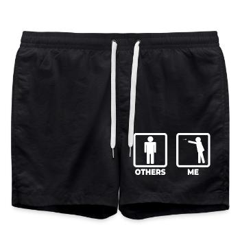 Dartspieler Strichmännchen - Badeshorts - Schwarz - Vorne - AI Model Male 185 light (185cm)