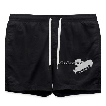 Daheeme - Zu Hause - Sächsisch - Badeshorts - Schwarz - Vorne - AI Model Male 185 light (185cm)