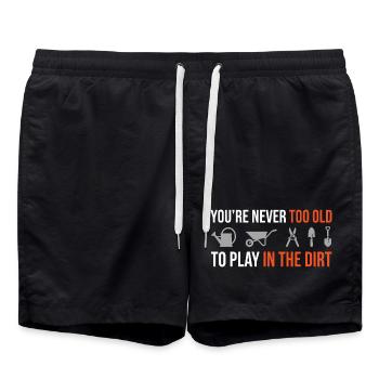 Never Too Old to Play in the Dirt – Gärtner Design - Badeshorts - Schwarz - Vorne - AI Model Male 185 light (185cm)