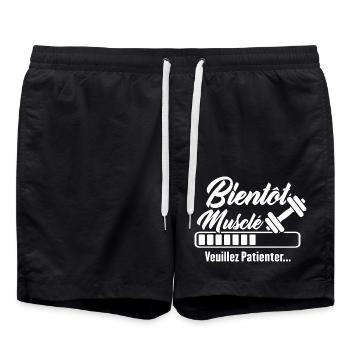 Bientôt musclé, Humour cadeau musculation - Short de bain - noir - Devant - AI Model Male 185 light (185cm)