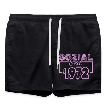 Travailleur social 1972 - Short de bain - noir - Devant - AI Model Male 185 light (185cm)