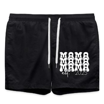 Mama Est 2025 - Badeshorts - Schwarz - Vorne - AI Model Male 185 light (185cm)