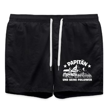 Papitän und seine Follower - Wohnmobil - Stau - Badeshorts - Schwarz - Vorne - AI Model Male 185 light (185cm)