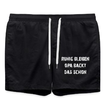 Opa backt das schon - unser backender Opa - Badeshorts - Schwarz - Vorne - AI Model Male 185 light (185cm)