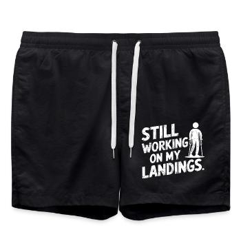 Ich arbeite immer noch an meiner Landung | Lustiges gebrochenes Bein - Badeshorts - Schwarz - Vorne - AI Model Male 185 light (185cm)