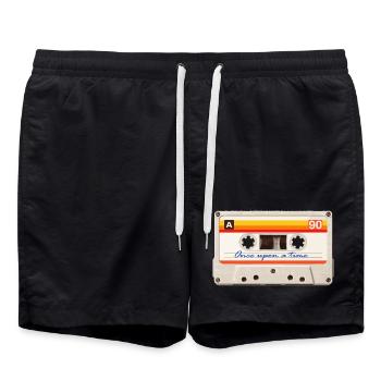 Retro-Kassettenband: 80er-Jahre-Vintage-Mixtape-Ästhetik - Badeshorts - Schwarz - Vorne - AI Model Male 185 light (185cm)