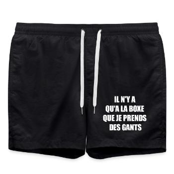 NUR IM BOXEN NEHME ICH HANDSCHUHE! - Badeshorts - Schwarz - Vorne - AI Model Male 185 light (185cm)