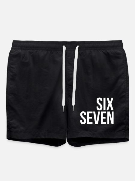 67 "six seven" text - Badeshorts - Schwarz