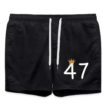 Goldene Krone über Zahl 47 Design - Badeshorts - Schwarz - Vorne - AI Model Male 185 light (185cm)