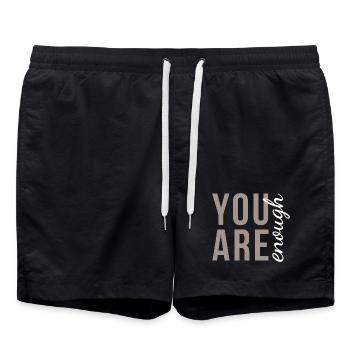 Tu es assez de typographie en élégant taupe - Short de bain - noir - Devant - AI Model Male 185 light (185cm)