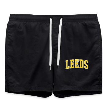 Leeds College Schriftzug - Badeshorts - Schwarz - Vorne - AI Model Male 185 light (185cm)