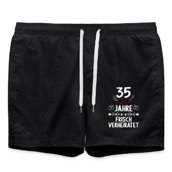 35 Jahre frisch verheiratet 35. Hochzeitstag - Badeshorts - Schwarz - Vorne - AI Model Male 185 light (185cm)
