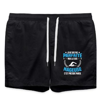 Je ne suis pas parfaite mais je suis nageuse - Short de bain - noir - Devant - AI Model Male 185 light (185cm)