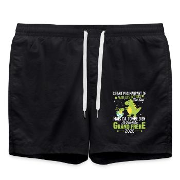 Je vais être grand frère 2026 / Cadeau grand frère - Short de bain - noir - Devant - AI Model Male 185 light (185cm)