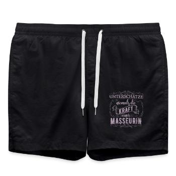 Unterschätze nicht die Kraft einer Masseurin - Badeshorts - Schwarz - Vorne - AI Model Male 185 light (185cm)