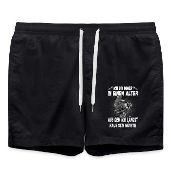 Ich Bin In Einem Alter Aus Dem Ich Längst Raus - Badeshorts - Schwarz - Vorne - AI Model Male 185 light (185cm)