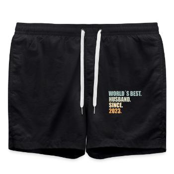 bester Ehemann seit 2023 1.Hochzeitstag - Badeshorts - Schwarz - Vorne - AI Model Male 185 light (185cm)