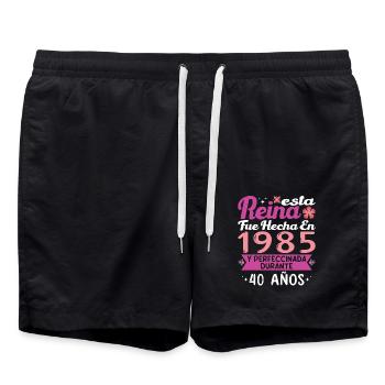 40 Jahre Geburtstagsgeschenk Frau aus dem Jahr 1985 - Badeshorts - Schwarz - Vorne - AI Model Male 185 light (185cm)