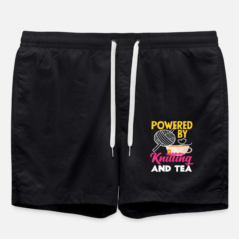 Angetrieben Von Stricken Und Tee - Badeshorts - Schwarz