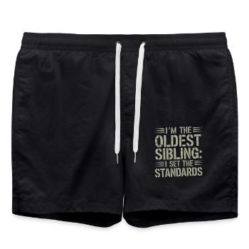 Drôle Aîné Frère Ou Sœur Enfant Tee I Établi les normes - Short de bain - noir - Devant - AI Model Male 185 light (185cm)