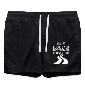Schau nur zurück, um zu sehen, wie weit du gekommen bist - Badeshorts - Schwarz - Vorne - AI Model Male 185 light (185cm)