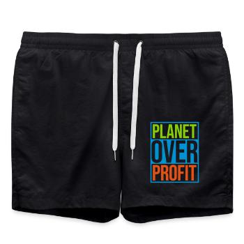 planet over profit Zitat - Badeshorts - Schwarz - Vorne - AI Model Male 185 light (185cm)