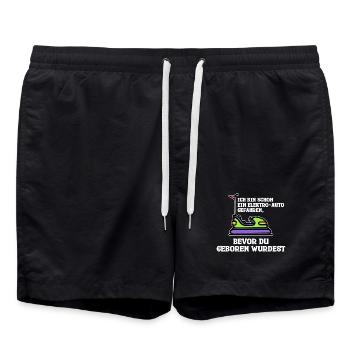 Energiespeicher Tanken Statement E-auto Energie - Badeshorts - Schwarz - Vorne - AI Model Male 185 light (185cm)