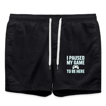 I PAUSED MY GAME TO BE HERE - Gaming , Zocken - Badeshorts - Schwarz - Vorne - AI Model Male 185 light (185cm)