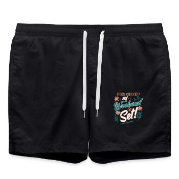 Gebratenes Hühnchen? Mein Wochenende ist bereit! Lustiges Design - Badeshorts - Schwarz - Vorne - AI Model Male 185 light (185cm)