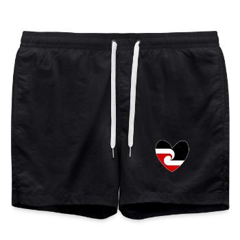 Drapeau maori en forme de cœur, Nouvelle-Zélande - Short de bain - noir - Devant - AI Model Male 185 light (185cm)