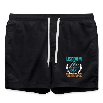 Ostsee Urlaub USEDOM DIE OSTSEE IST MEINE THERAPIE - Badeshorts - Schwarz - Vorne - AI Model Male 185 light (185cm)
