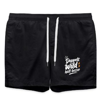 Doppelt Wild hält besser – Spruch für Paare - Badeshorts - Schwarz - Vorne - AI Model Male 185 light (185cm)