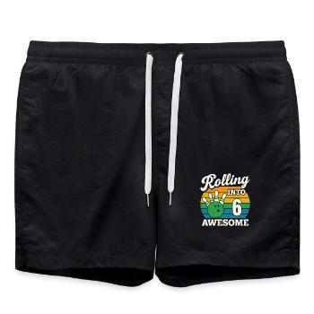 Rolling Into 6 Birthday Bowling Design - Badeshorts - Schwarz - Vorne - AI Model Male 185 light (185cm)