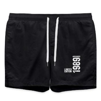 Novembre 1989 Édition Limitée Novembre 1989 - Short de bain - noir - Devant - AI Model Male 185 light (185cm)