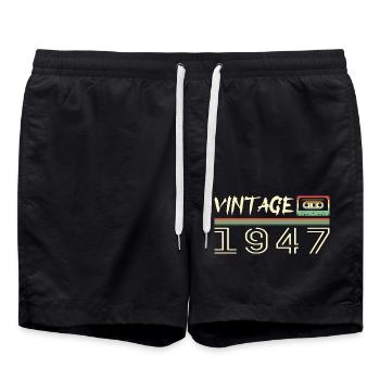 1947 Original 1947 Retro 1947 Geburtstagsgeschenk - Badeshorts - Schwarz - Vorne - AI Model Male 185 light (185cm)