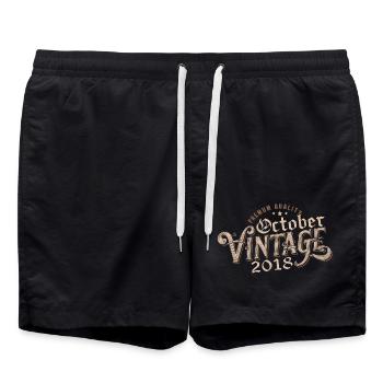 Oktober Geburtstagsgeschenk | Geboren im Oktober 2018 - Badeshorts - Schwarz - Vorne - AI Model Male 185 light (185cm)