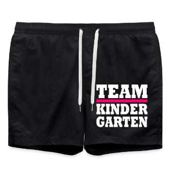 Team kindergarten - Badeshorts - Schwarz - Vorne - AI Model Male 185 light (185cm)