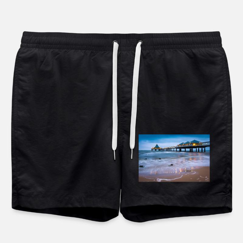 Heringsdorf pier with lights - Swim Trunks - black