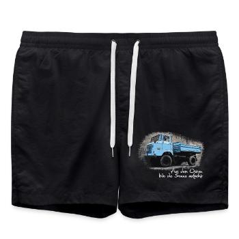 W50 - De l’Est - Là où le soleil se lève - Short de bain - noir - Devant - AI Model Male 185 light (185cm)