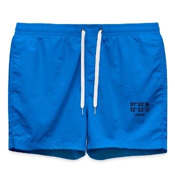 Leipzig Koordinaten Druck - Badeshorts - Cobalt blue - Vorne - AI Model Male 185 light (185cm)