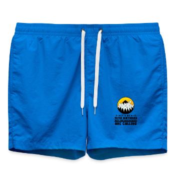 52e anniversaire Mountains Mountain Summit - 52 ans - Short de bain - cobalt blue - Devant - AI Model Male 185 light (185cm)
