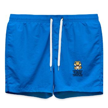 Dessin animé Sunny Gecko sur fond noir - Short de bain - cobalt blue - Devant - AI Model Male 185 light (185cm)