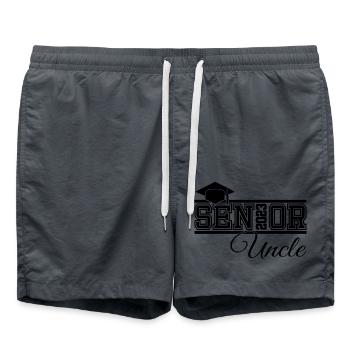 Senior 2023 Onkel stolzer Onkel des Absolventen - Badeshorts - Anthrazit - Vorne - AI Model Male 185 light (185cm)