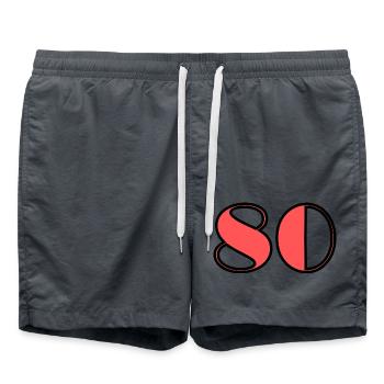 80 JAHRE. 80-JÄHRIGES JUBILÄUM. GEBURTSTAG 80 JAHRE. 80 - Badeshorts - Anthrazit - Vorne - AI Model Male 185 light (185cm)