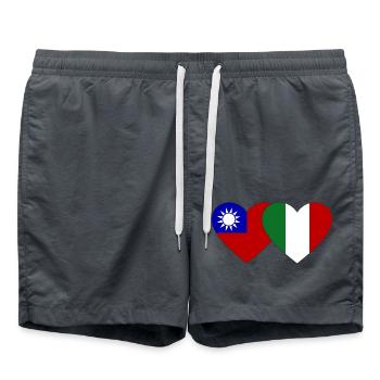 Taïwan Italie Flag Heart - Short de bain - charbon - Devant - AI Model Male 185 light (185cm)