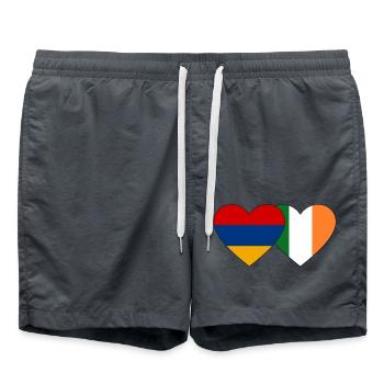 Arménie Irlande Drapeau Coeur - Short de bain - charbon - Devant - AI Model Male 185 light (185cm)