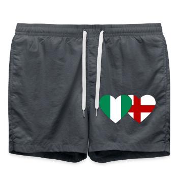 Nigeria Angleterre Drapeau Coeur - Short de bain - charbon - Devant - AI Model Male 185 light (185cm)