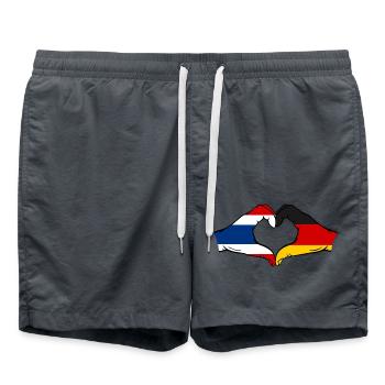 Thaïlande Allemagne Drapeau Mains Coeur Forme - Short de bain - charbon - Devant - AI Model Male 185 light (185cm)
