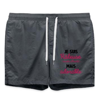 Je Suis Râleuse Un Peu Chiante Mais Adorable - Short de bain - charbon - Devant - AI Model Male 185 light (185cm)